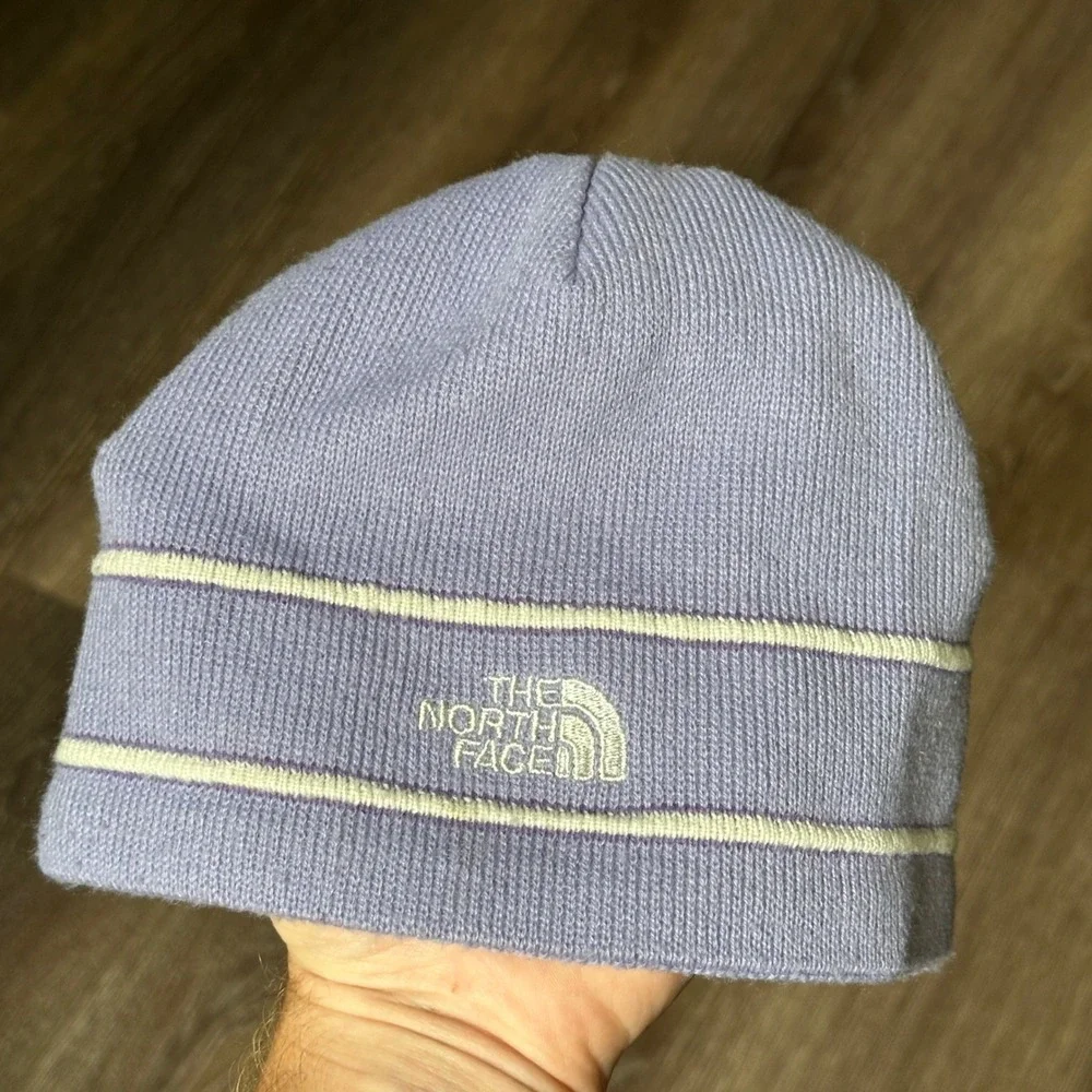 The North Face Periwinkle Blue Striped Knit Beanie Fleece Lined Winter Canada